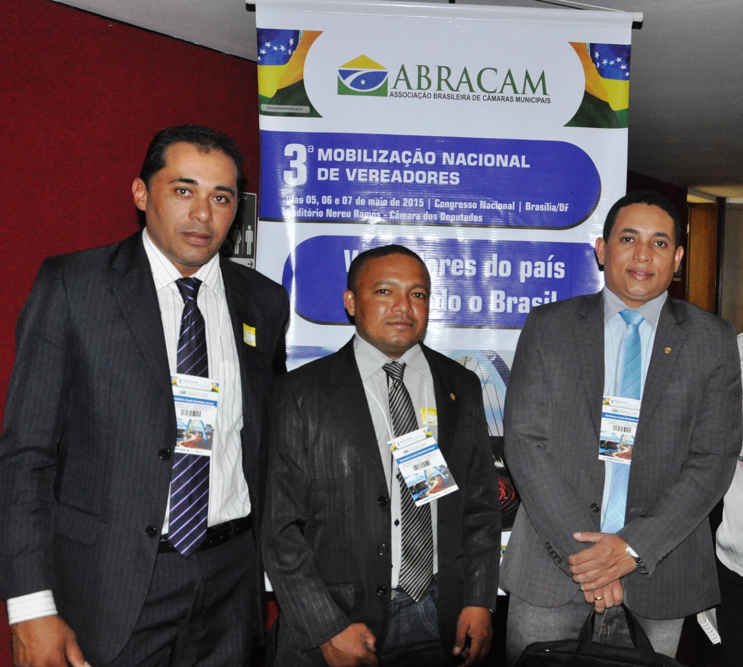 Vereadores piauienses discutem reforma política em Brasília