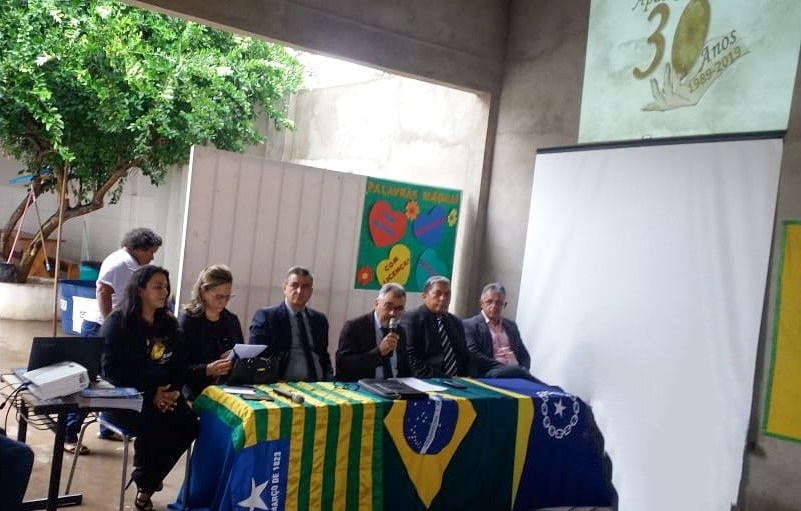 Câmara realiza sessão solene em homenagem aos 30 anos da Apae de Corrente