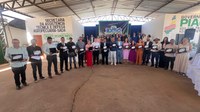 Câmara realiza solenidade de entrega de títulos de cidadania e comenda 