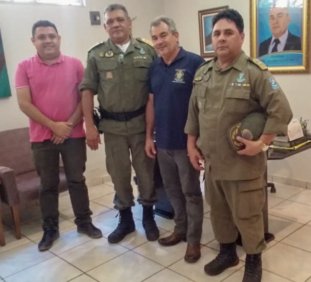 Presidente da Câmara recebe comando do 7º Batalhão Polícia Militar