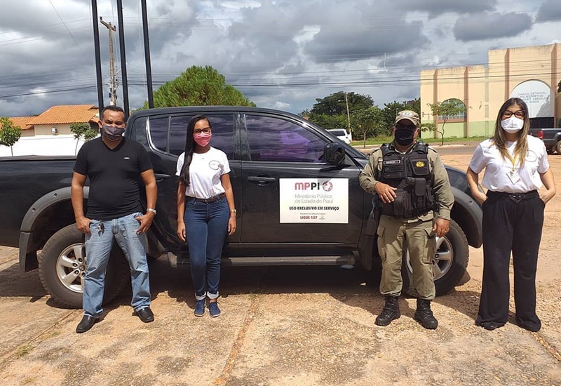 PROCON CÂMARA Corrente fiscaliza valores de produtos da cesta básica em supermercados da cidade