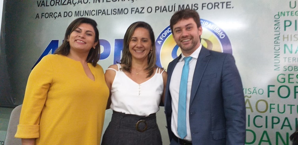 Vereadora Valéria Lemos participa de evento sobre precatórios do FUNDEF